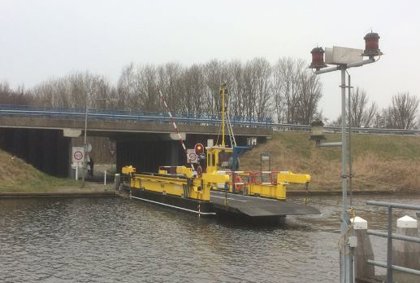 Pontveer Westeinde uit de vaart door technisch mankement