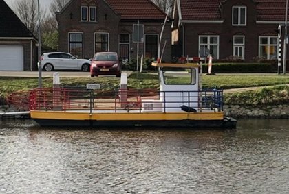 Veerpont bij Vlotbrug 't Zand vaart volgens schema