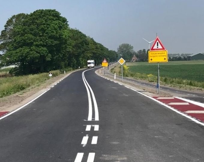 Medemblikkerweg/ N240 ruim een maand eerder klaar Medemblikkerweg/ N240 ruim een maand eerder klaar